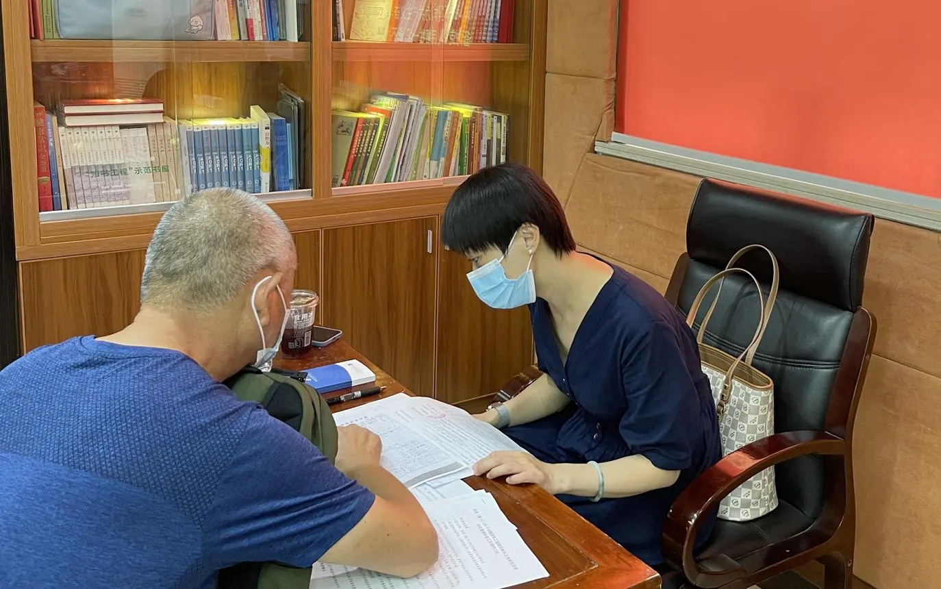 刑事案件律师会见当事人提供法律咨询